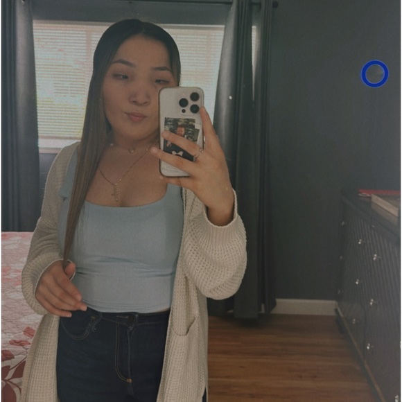 Meet your Posher, Lupe - Picture 1 of 1